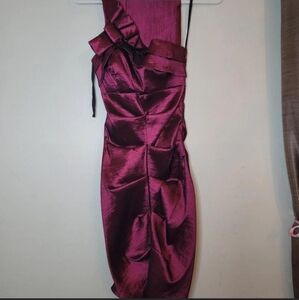Burgundy one shoulder Bodycon special occasion dress